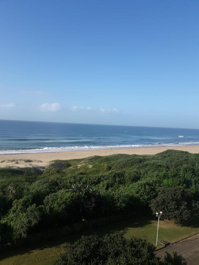 Breezy Seaview- On The Beach Amanzimtoti Exterior foto