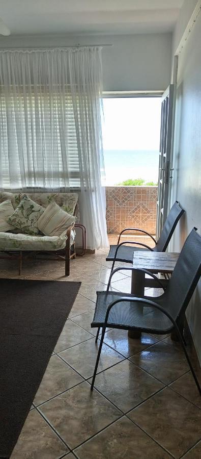 Breezy Seaview- On The Beach Amanzimtoti Exterior foto