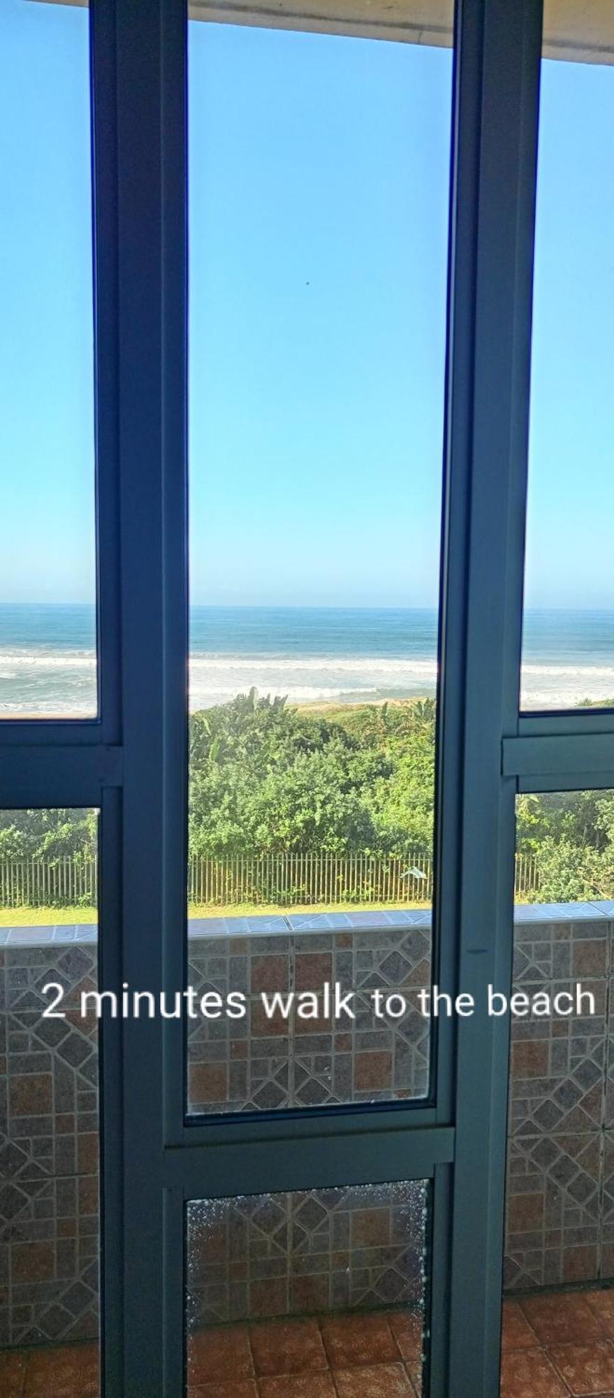 Breezy Seaview- On The Beach Amanzimtoti Exterior foto